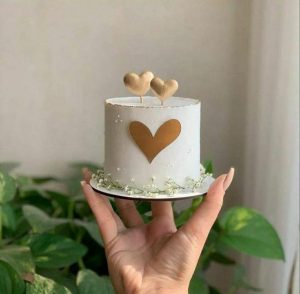 کیک ولنتاین قلب طلایی