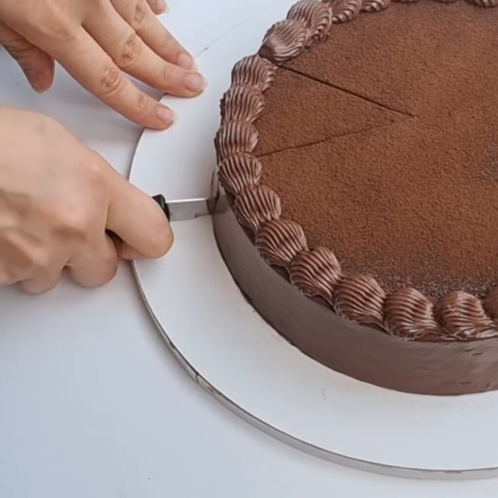 طرز تهیه کیک شکلاتی فوق العاده و راحت با لوازم قنادی بانیکو
